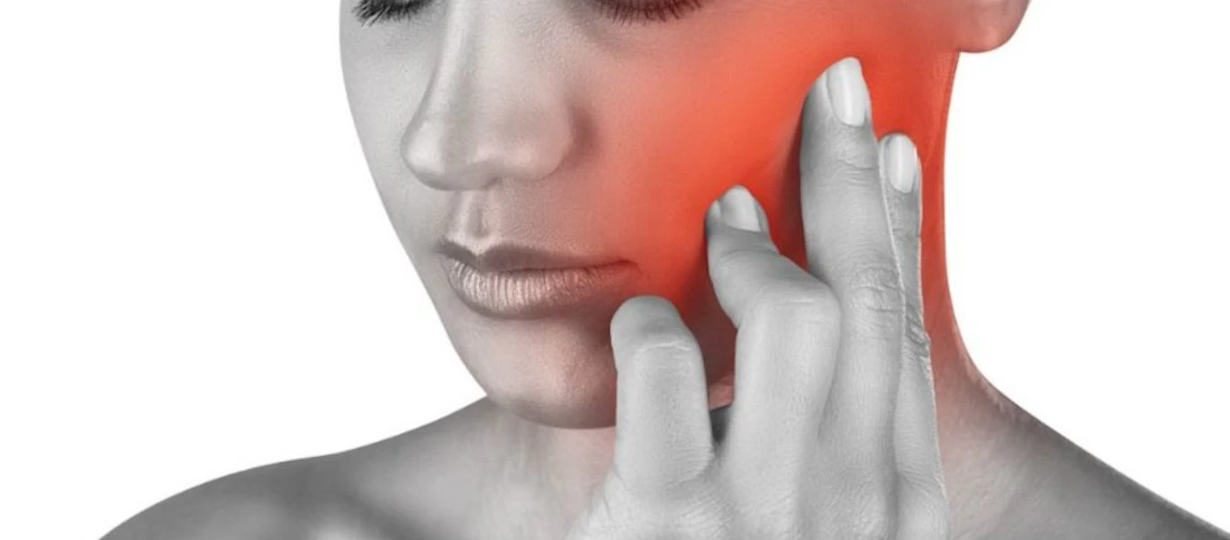 Οδοντικό απόστημα: Τι μπορείτε να κάνετε για να ανακουφιστείτε στο σπίτι